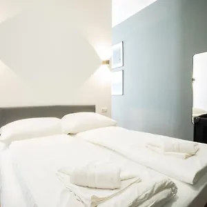 Lovely 2-bedroom Next To Praterstern Viena