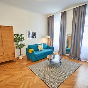  Appartamento Renovated & Cozy - Close To Museumsquartier